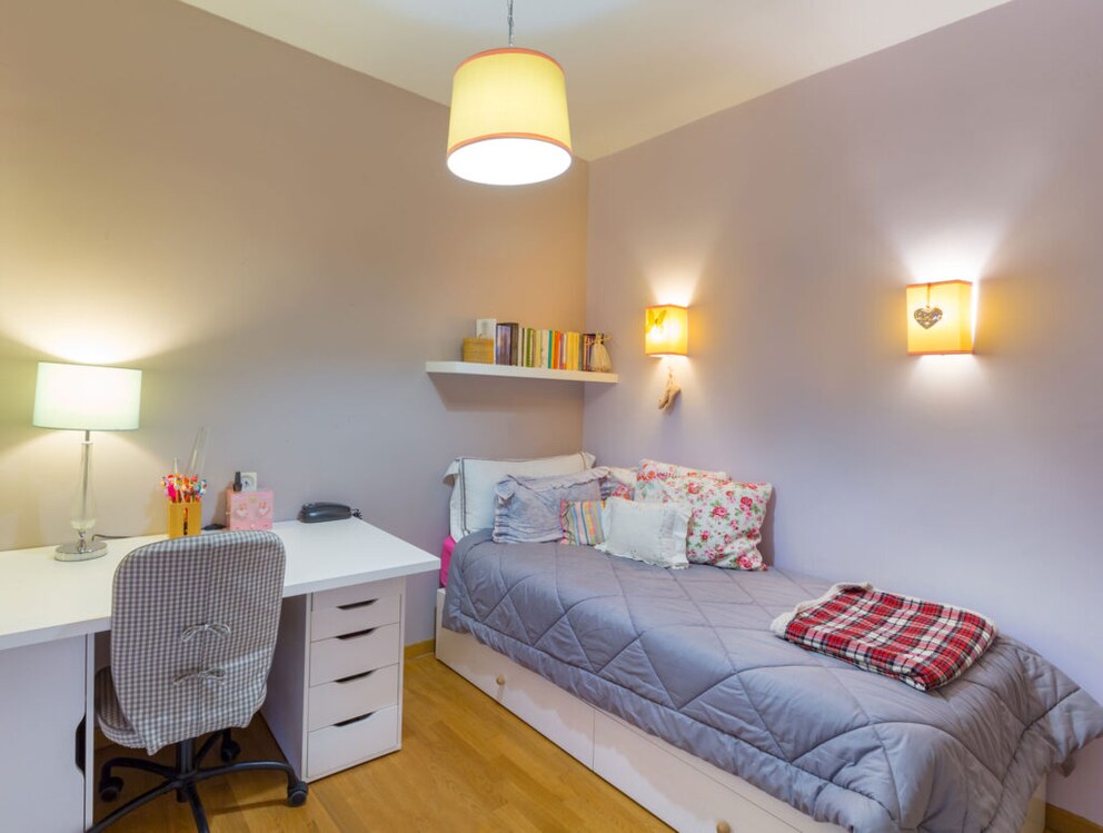 11 Tipps für mehr Platz in einem kleinen Schlafzimmer - myHOMEBOOK